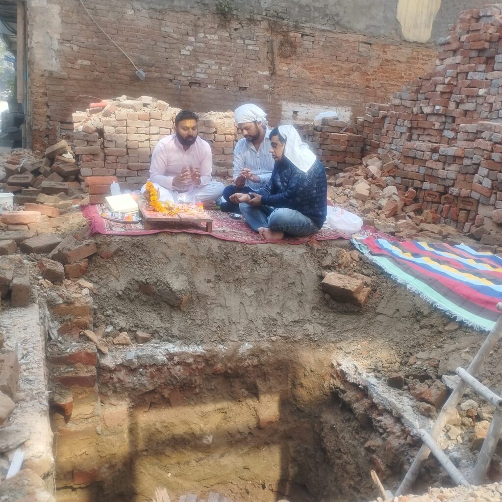 construction site of multi storey building, builder floors will be there